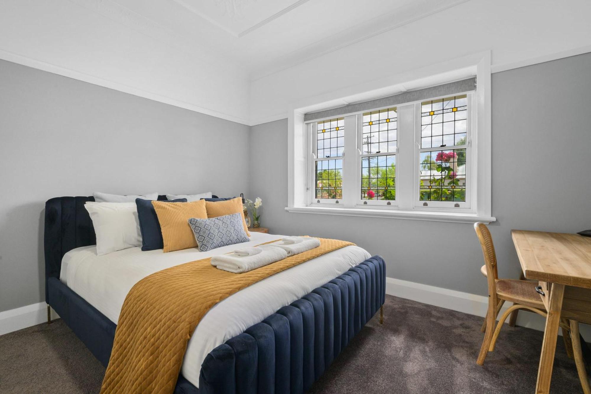 Holiday home Bluestone - Character & Class